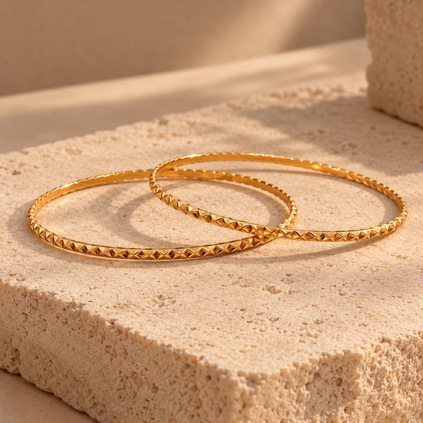 Zayelle Gold Textured Slim Bangles