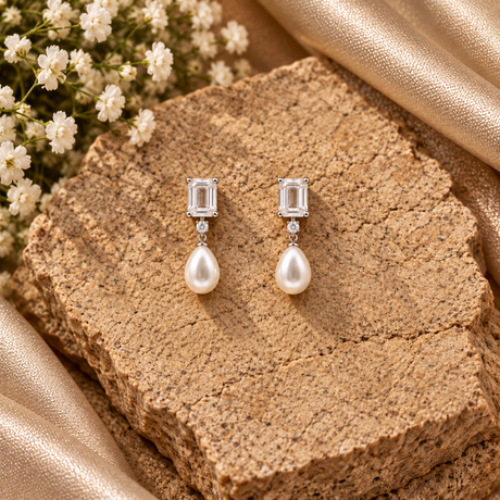 – Minimal Rose Gold Elegant Studs