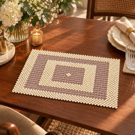 LIFESTYLE IMAGE OF TABLE MAT 
