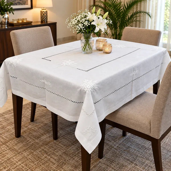 table cover lifestyle image