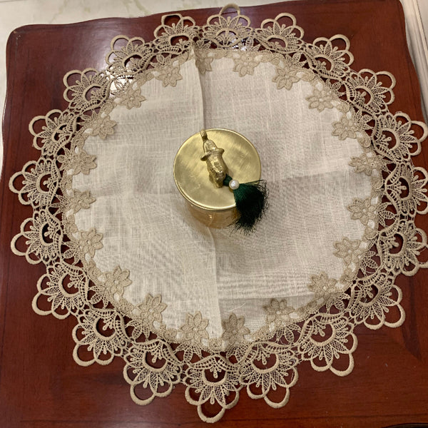 round lace table cover